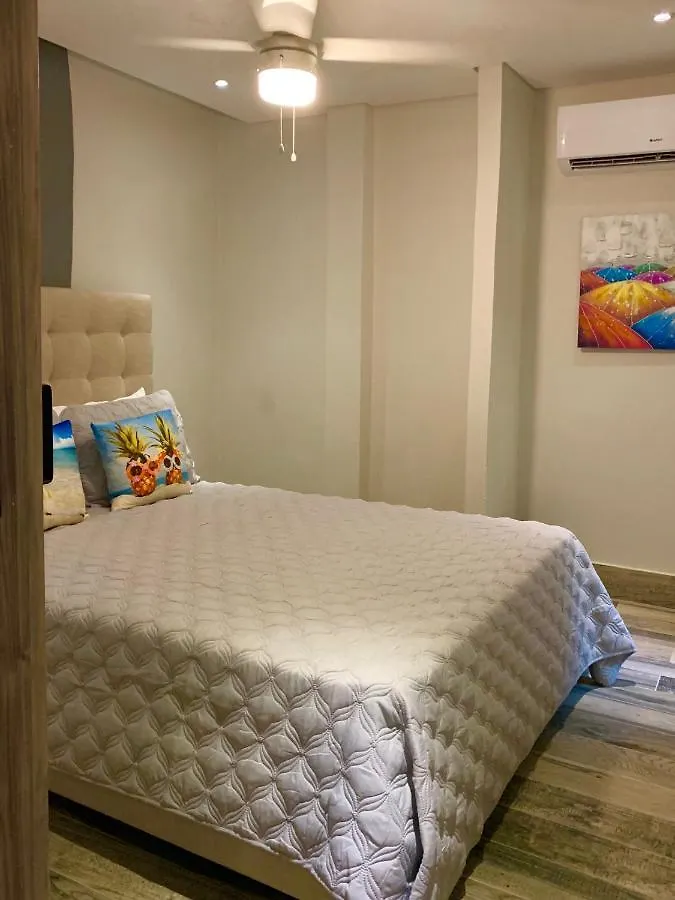 Tapia Haus 103 - Beach Vibes Within Walking Distance San Juan Hotel