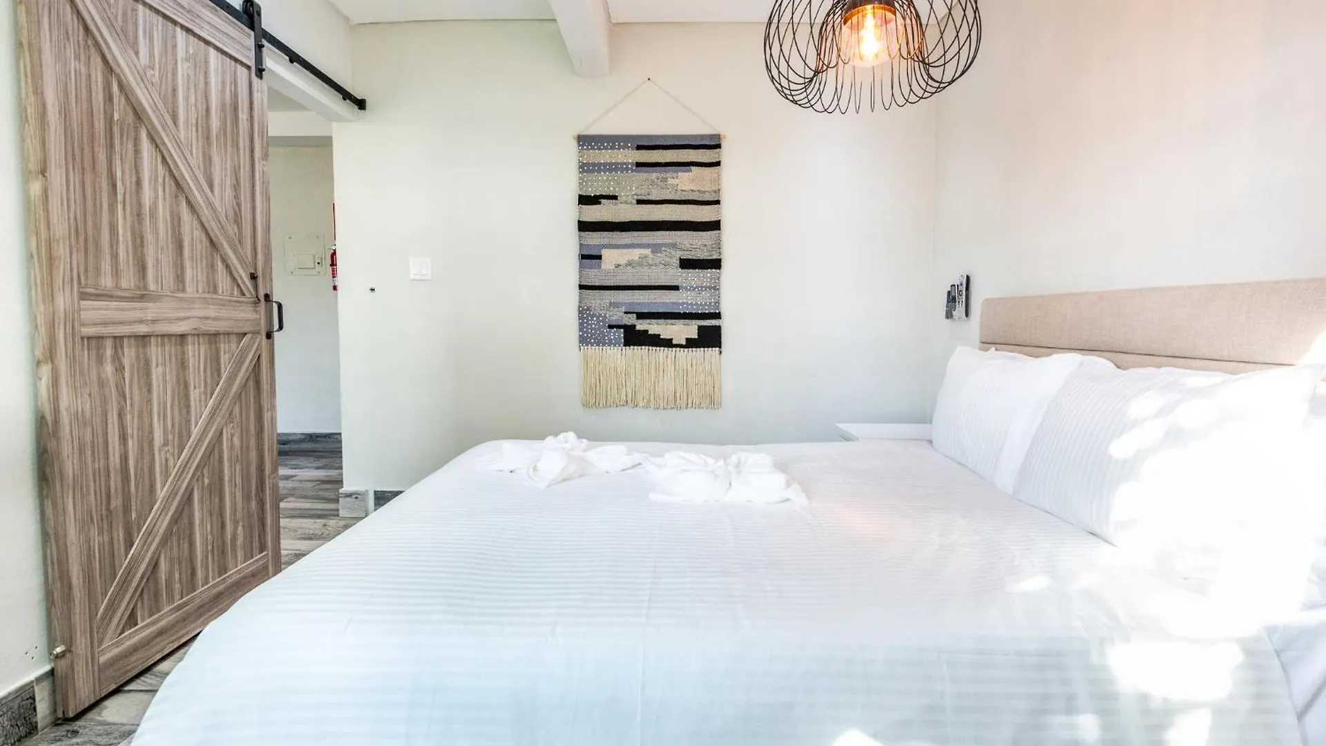 Tapia Haus 103 - Beach Vibes Within Walking Distance Σαν Χουάν Ξενοδοχείο