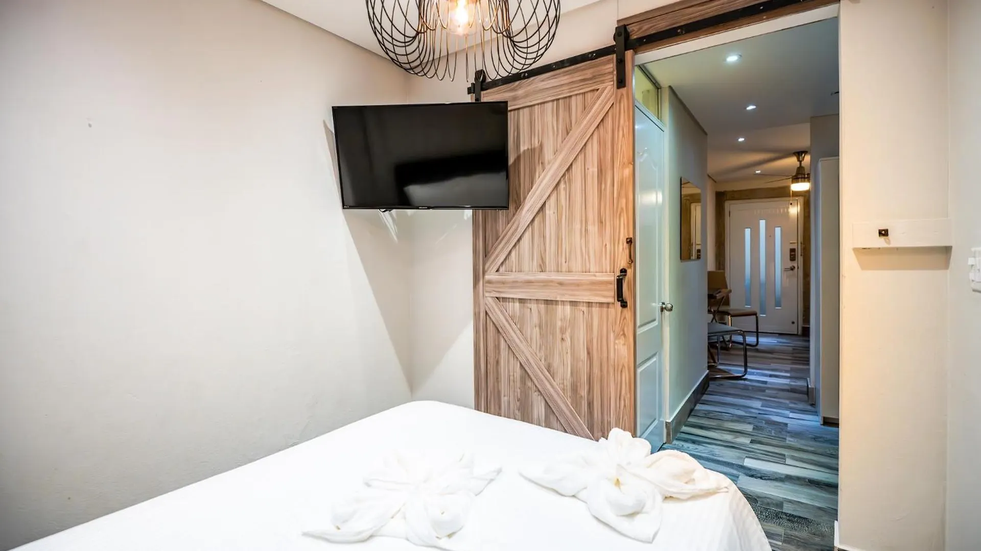 Ξενοδοχείο Tapia Haus 103 - Beach Vibes Within Walking Distance Σαν Χουάν